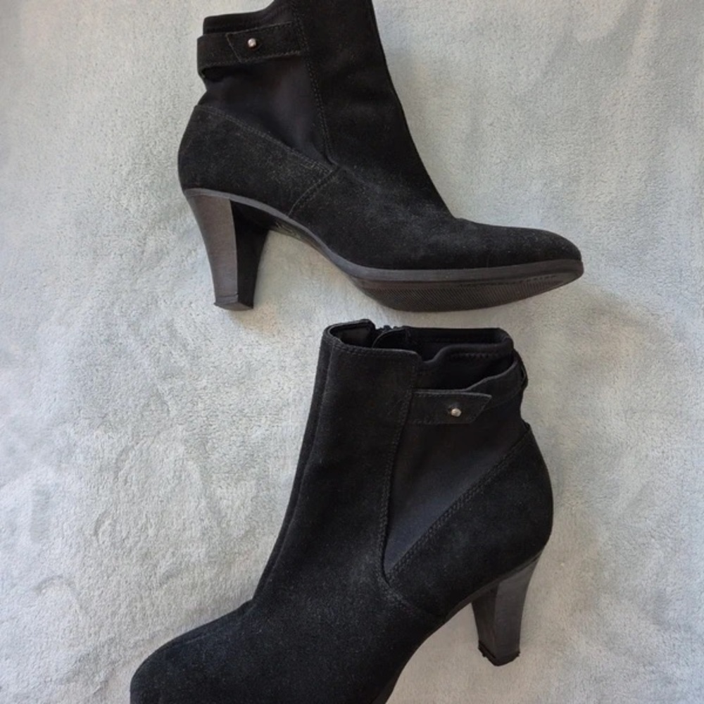 Elegant Black Suede Heeled Boots for Women